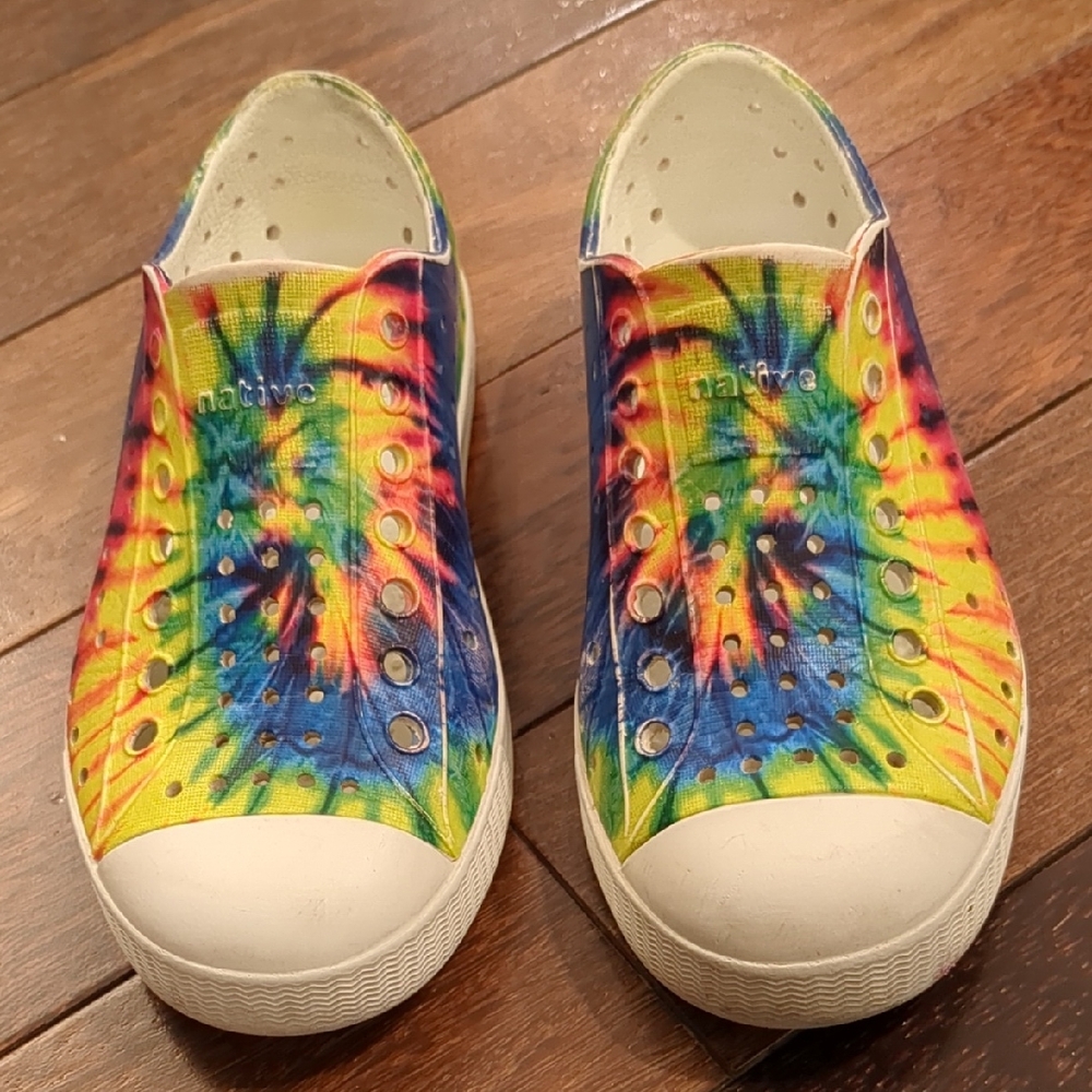 Little Kids Size 12 Tie Dye Native Shoes